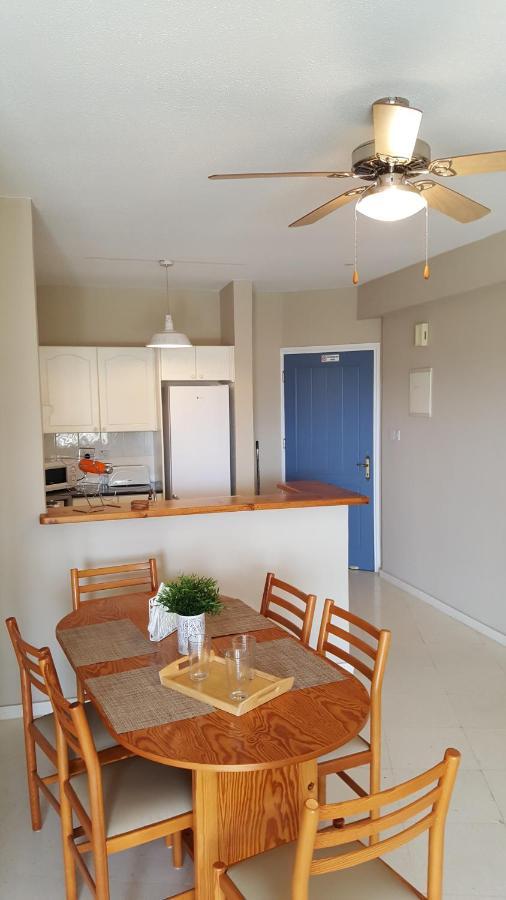 Regina Gardens 205 Block 7 Appartement Paphos Buitenkant foto