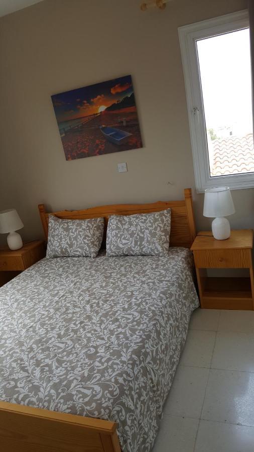 Regina Gardens 205 Block 7 Appartement Paphos Buitenkant foto